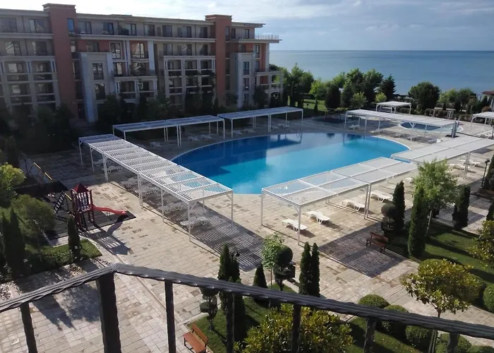 Sea View Prestige , Premier Апартамент